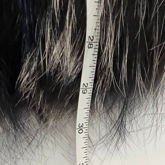 Diane Von Furstenberg Genuine Fox Fur Vest - Picture 15 of 16